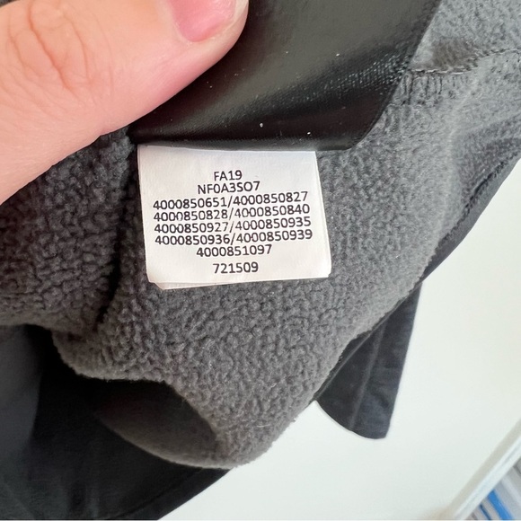 The North Face Pullover Gray 1/4 Zip Fleece Outdoors Hiking Jacket Men’s Medium - Picture 7 of 9